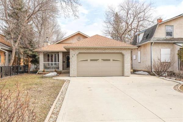 Home Photo - 134 Seine Street