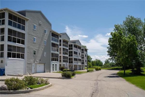 home photo - 106-60 Dunkirk Drive