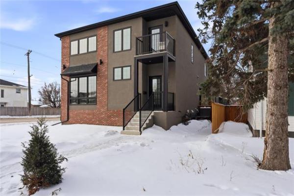 Home Photo - 4-509 Academy Road