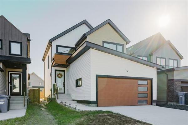 Home Photo - 388 Big Bluestem Road