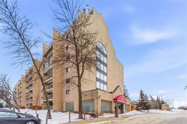 Home Photo - 2405-80 Plaza Drive