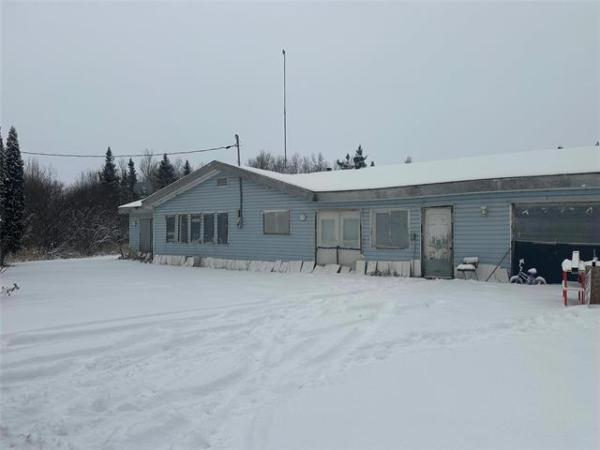 Home Photo - 17125 141 Road