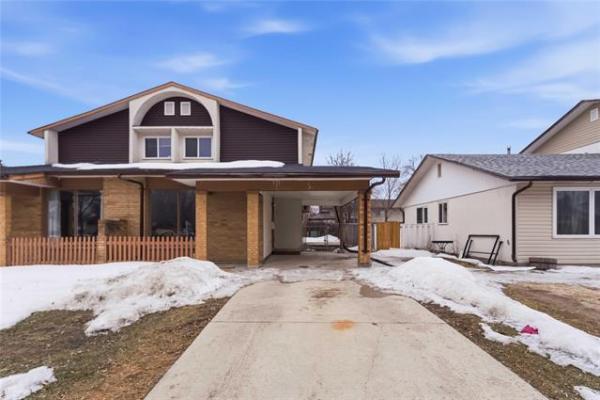 Home Photo - 57 Acorn Place