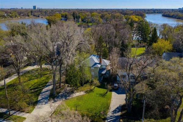 Home Photo - 64 Riverside Drive