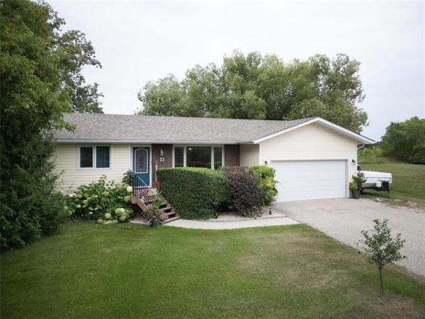 Home Photo - 21 Friesen Avenue