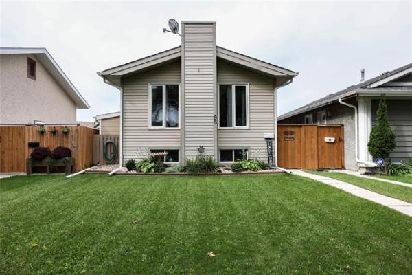 Home Photo - 95 Cedargrove Crescent