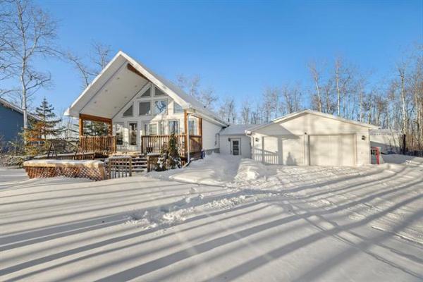 Home Photo - 57 GODARD Street