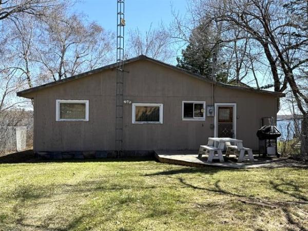 Home Photo - 132 ARNHOLD Street