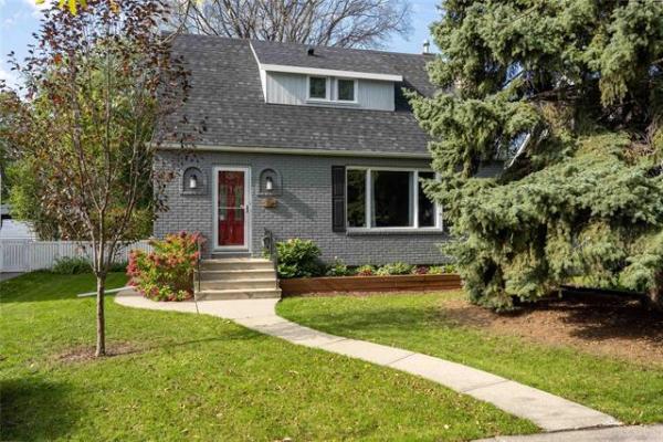 Home Photo - 131 Birchdale Avenue
