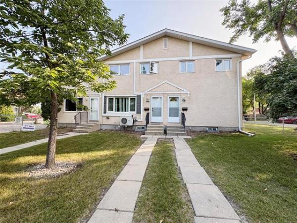 Home Photo - A-335 Antrim Road