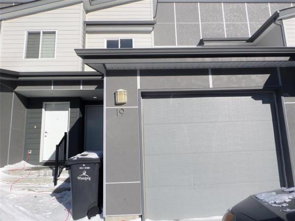 Home Photo - 19-1655 Leila Avenue