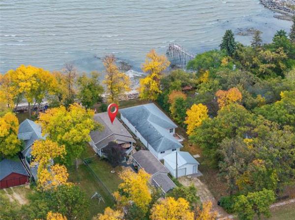 Home Photo - 165 Gimli Road