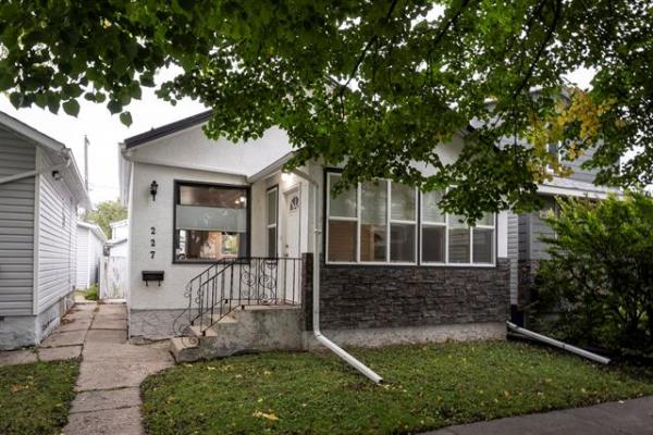 Home Photo - 227 Melrose Avenue