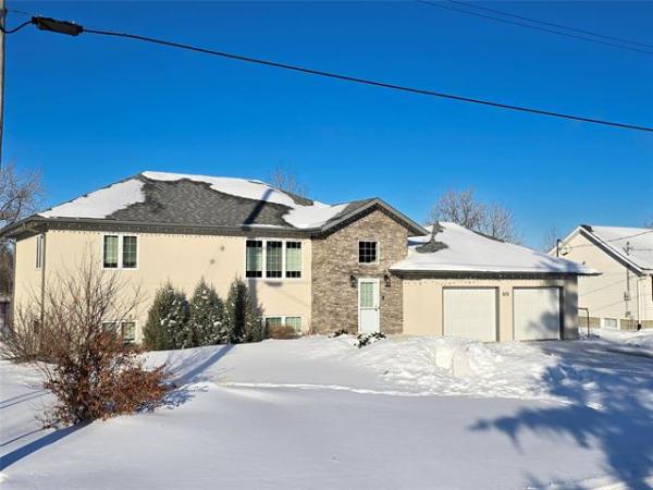 Home Photo - 101 Spruce Street