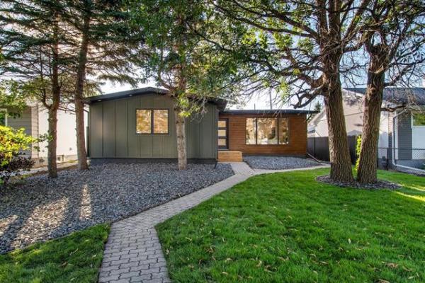 Home Photo - 402 Whitegates Crescent