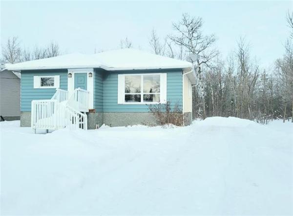 Home Photo - 321 POPLAR Avenue