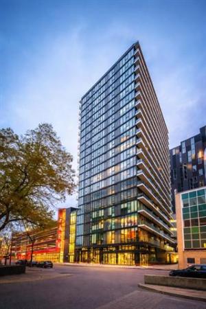 Home Photo - 405-311 Hargrave Street