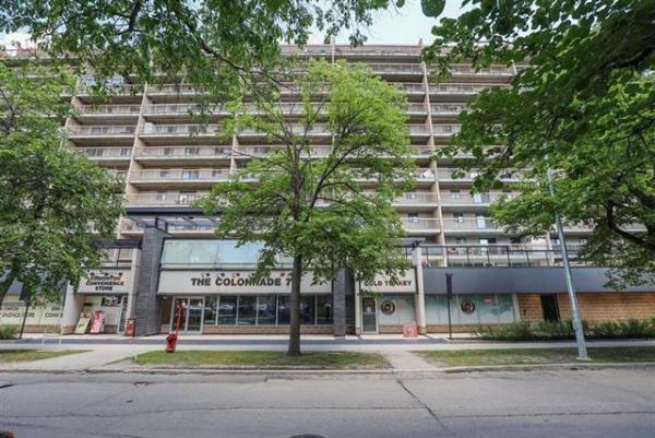 Home Photo - 711-77 Edmonton Street