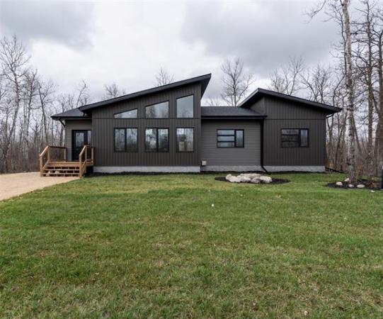 Home Photo - 51 Everwood Crescent