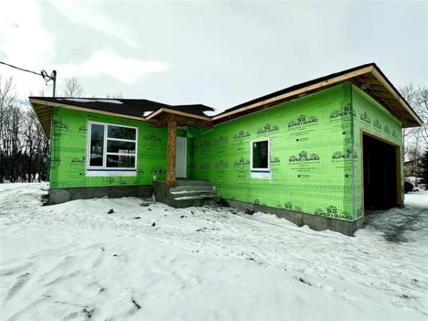 Home Photo - 10 Tamarack Lane