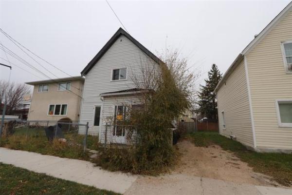 Home Photo - 793 Pacific Avenue