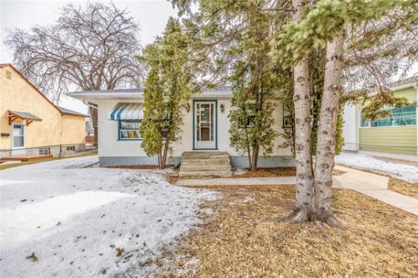 Home Photo - 303 Berry Street