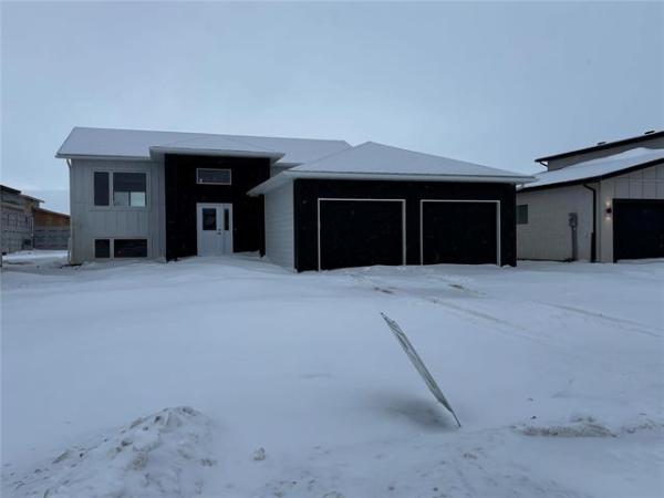 Home Photo - 69 Harvest Bay