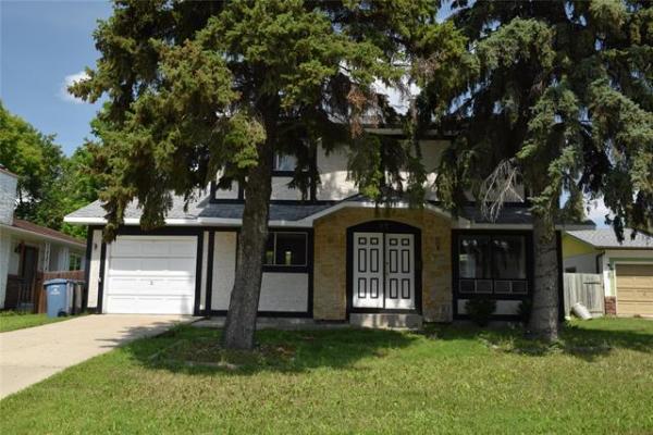 Home Photo - 95 Lake Albrin Bay