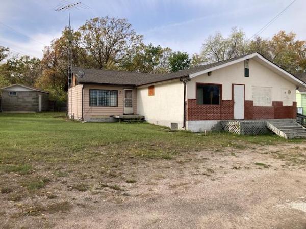 Home Photo - 254 GRAND BEACH Road