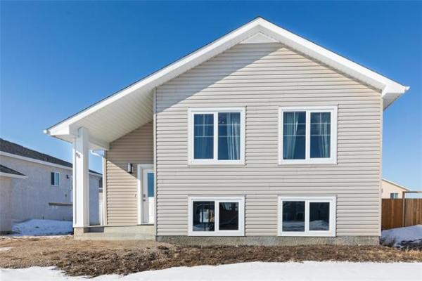 Home Photo - 96 York Crescent