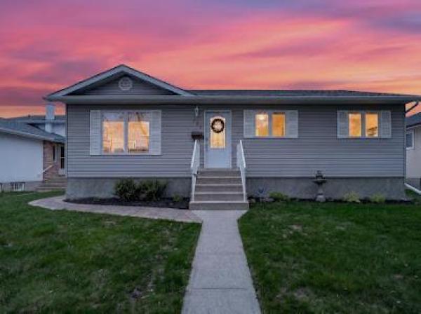 Home Photo - 121 Jefferson Avenue