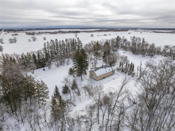 Home Photo - 27102 Boundary Rd 72 N Road