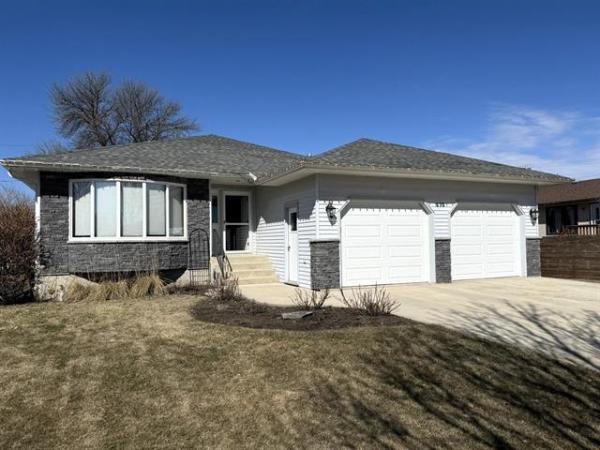 Home Photo - 272 1ST Street