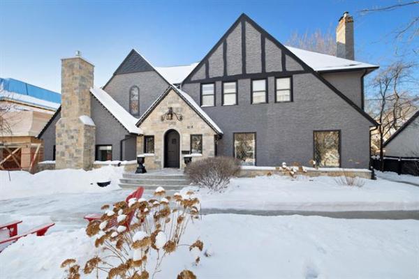 Home Photo - 218 Handsart Boulevard