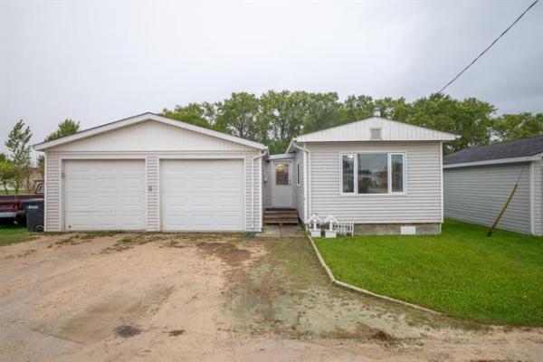 Home Photo - 7 Trailer Court Road