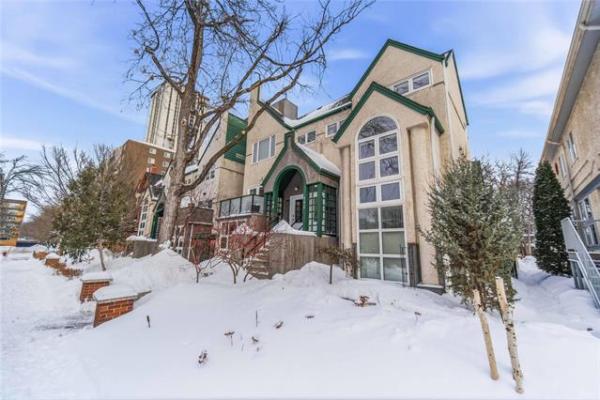 Home Photo - 102 Wilmot Place