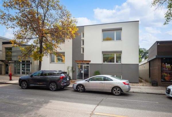 Home Photo - 8-716 Corydon Avenue