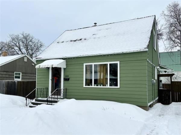 Home Photo - 1013 Waterford Avenue