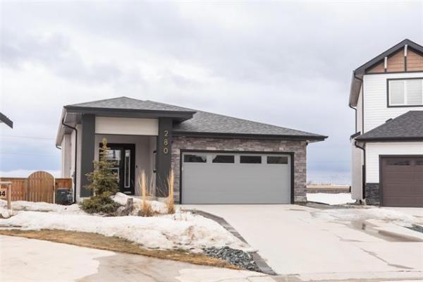 Home Photo - 280 Windflower Road