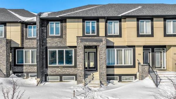 Home Photo - 200 Park East Drive