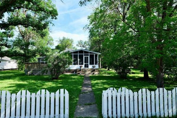 Home Photo - 133 Alder Avenue