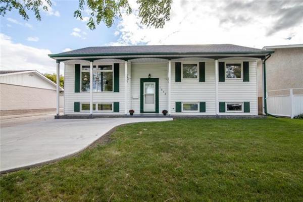 crestview-for-sale-winnipeg-free-press-homes