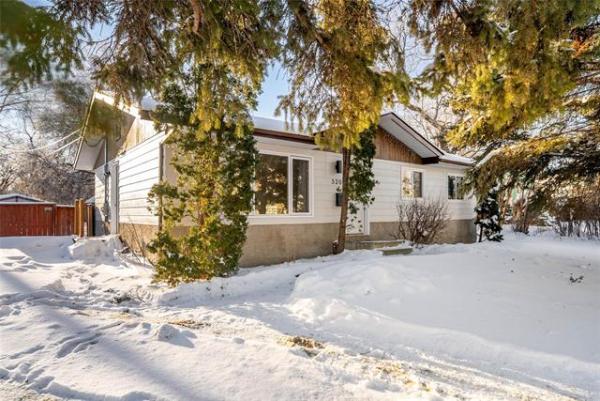 Home Photo - 520 DUFFERIN Avenue