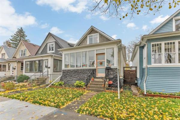 Home Photo - 520 Hethrington Avenue