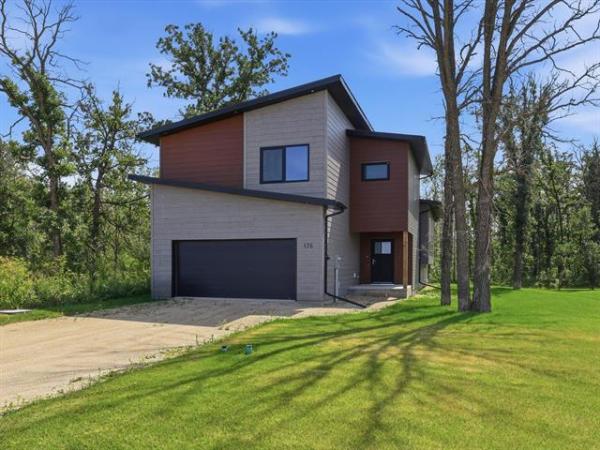 Home Photo - 176 Ravenhill Drive