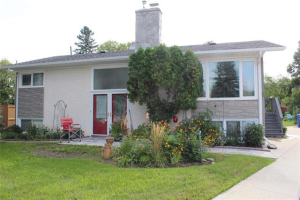 home photo - 39 Jupiter Bay