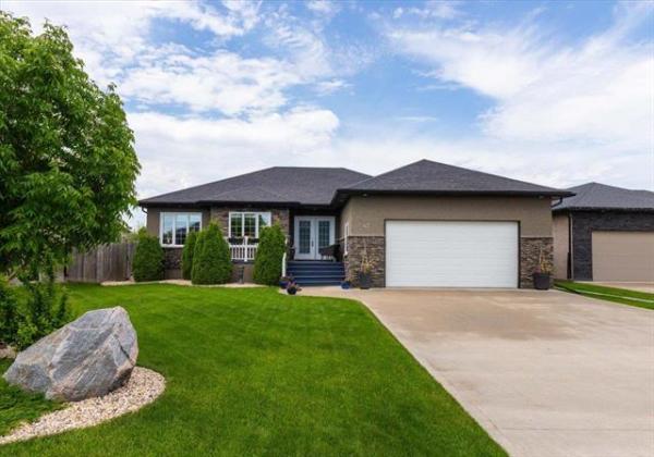 Home Photo - 47 CLAREMONT Drive