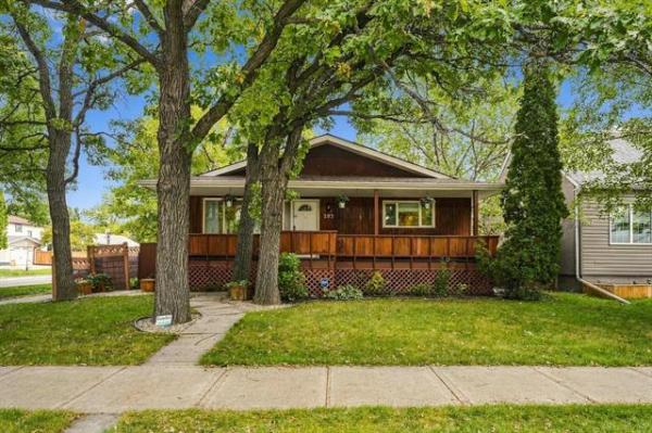 Home Photo - 307 Oakview Avenue
