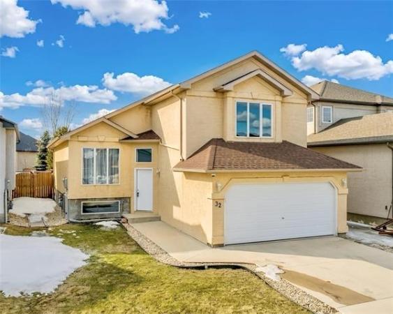 Home Photo - 32 Drew Street