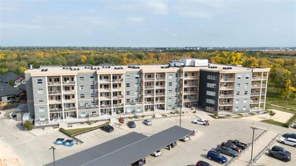 Home Photo - 308-130 Creek Bend Road